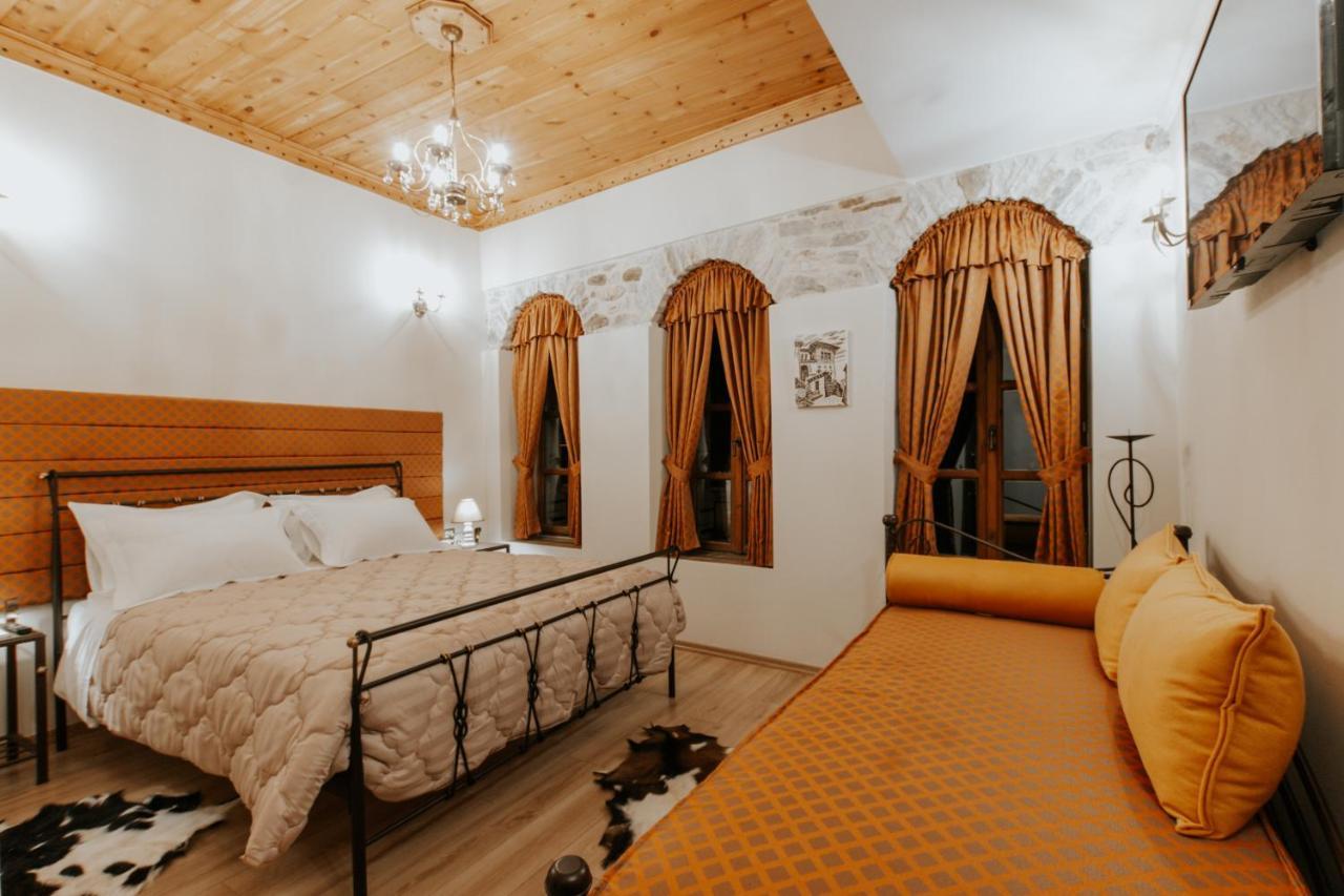 Gjirokastër Hotel Ss Kekezi מראה חיצוני תמונה