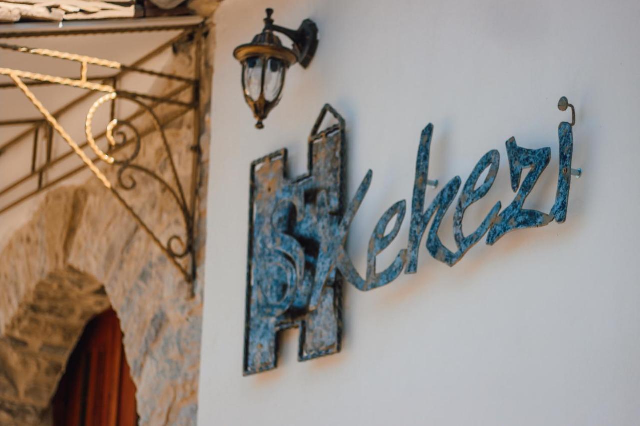 Gjirokastër Hotel Ss Kekezi מראה חיצוני תמונה
