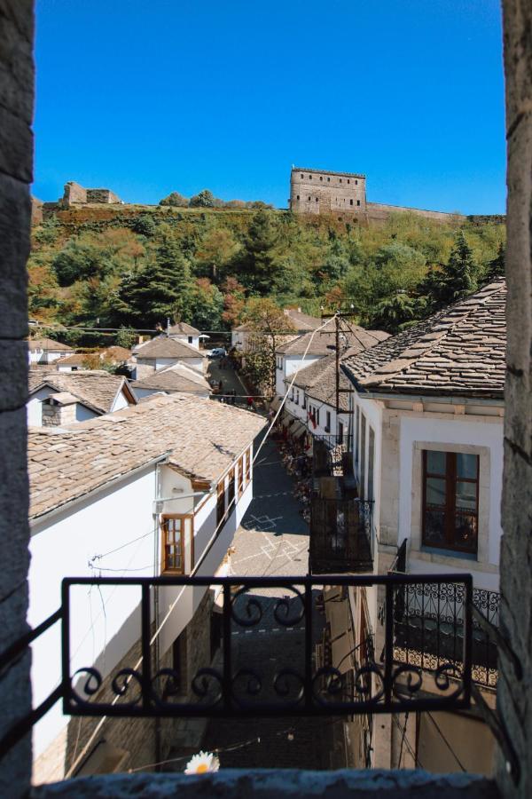 Gjirokastër Hotel Ss Kekezi מראה חיצוני תמונה